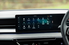 KGM Actyon Hybrid, 2026, display screen