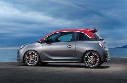 Vauxhall Adam S, side
