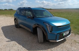 Kia EV9 GT-Line S, 2024, front