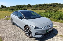 Volkswagen ID.7, 2024, front