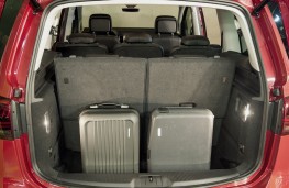 SEAT Alhambra, boot, seven seat mode