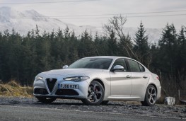 Alfa Romeo Giulia, front static