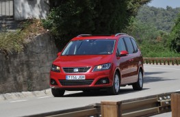 SEAT Alhambra, front