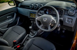 Dacia Duster, interior