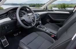 Volkswagen Passat Alltrack, interior