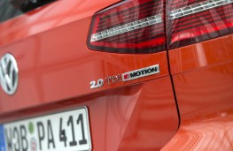 Volkswagen Passat Alltrack, rear, badge