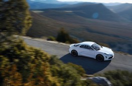 Alpine A110, 2017, side