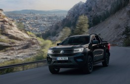 Volkswagen Amarok Dark Label Special Edition, 2026, front
