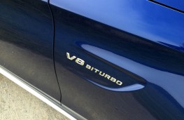 Mercedes-Benz C 63 AMG, biturbo badge
