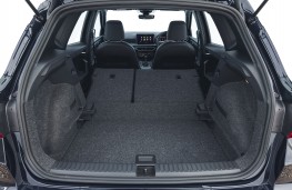 SEAT Arona. 2025, boot, maximum