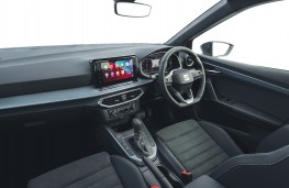 SEAT Arona, 2025, interior
