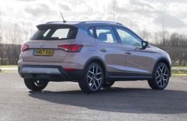 SEAT Arona, rear