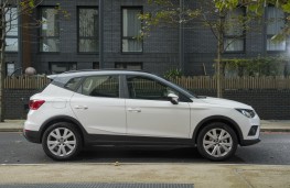 SEAT Arona, profile