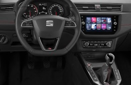 SEAT Arona, 2017, dashboard