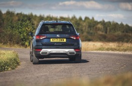 SEAT Arona, 2025, tail