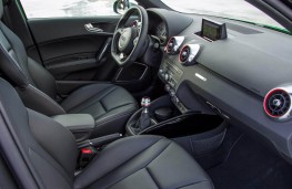 Audi S1, interior