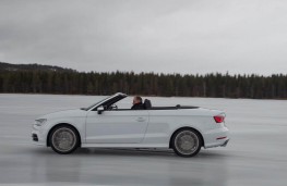 Audi S3 Cabriolet, side
