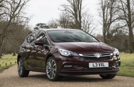 Vauxhall Astra Ultimate, 2018, front, static