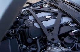 Aston Martin DB11 AMR, engine
