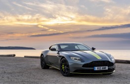 Aston Martin DB11 AMR, front static 2