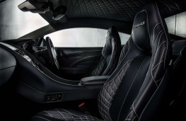 Aston Martin Vanquish S cockpit
