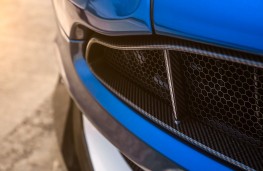 Aston Martin Vanquish S grille detail
