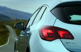 Vauxhall Astra 1.7 CDTi detail