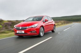 Vauxhall Astra 2015, front