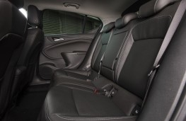 Vauxhall Astra Ultimate, 2018, rear seats