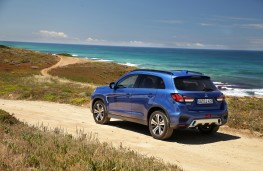 Mitsubishi ASX, rear