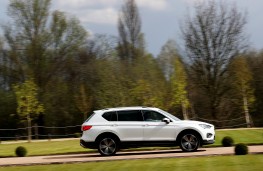 SEAT Tarraco, 2024, side