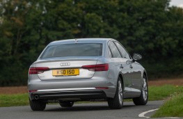 Audi A4, rear action