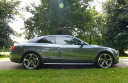 Audi A5 Coupe, side static
