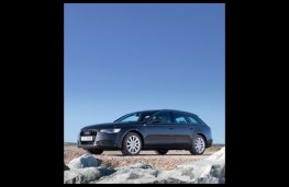 Audi A6 Avant side