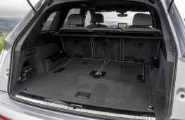 Audi Q7, boot seats down