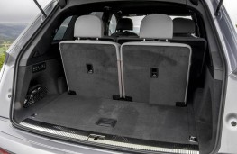 Audi Q7, boot seats up