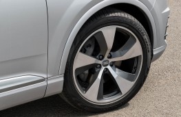 Audi Q7, wheel detail