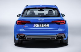 Audi RS4 Avant rear