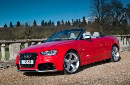 Audi RS5 Cabriolet Side Open