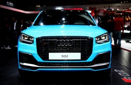 Audi SQ2 head on