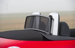 Audi TT Roadster, air deflector