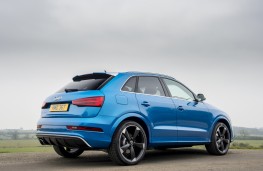 Audi RS Q3 Performance, side