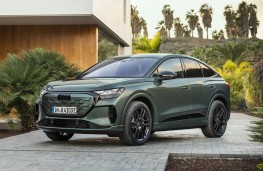 Audi Q4 e-tron Sportback, 2026, front
