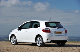 Toyota Auris Hybrid