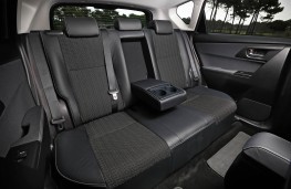 Toyota Auris, rear seats