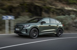 Audi Q4 e-tron Sportback, 2026, side