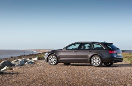 Audi A6 Avant, side