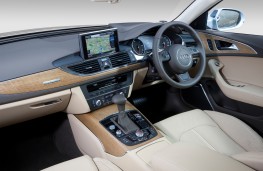 Audi A6 Avant 3.0 TDI quattro SE, interior