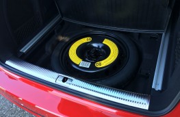 Audi A4 Avant 2016, spare wheel