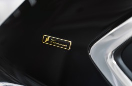 Toyota Prius PHV, 2017, badge